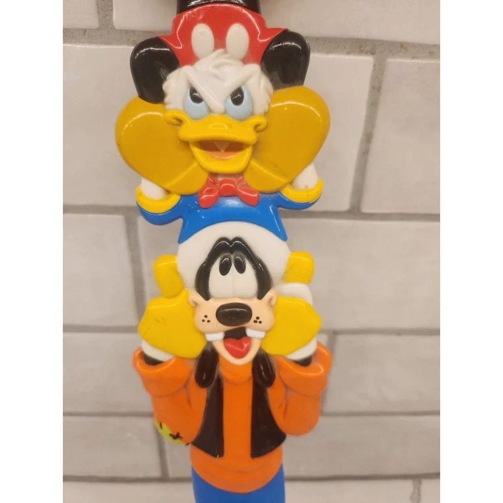 Vintage Walt Disney World Back Scratcher Goofy Donald Duck Mickey Mouse 15